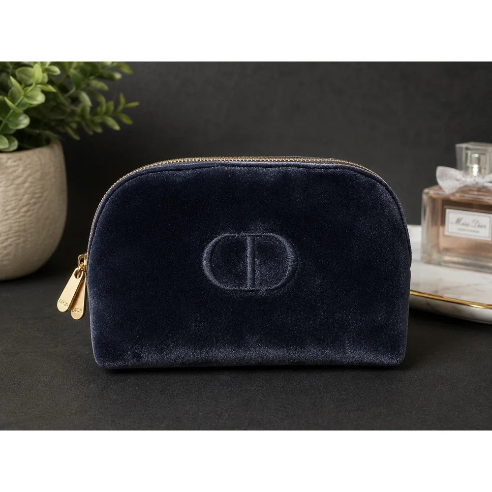 DIOR Beauty CD Logo Elegant Navy Blue Velvet Clutch Cosmetic Bag Makeup Pouch